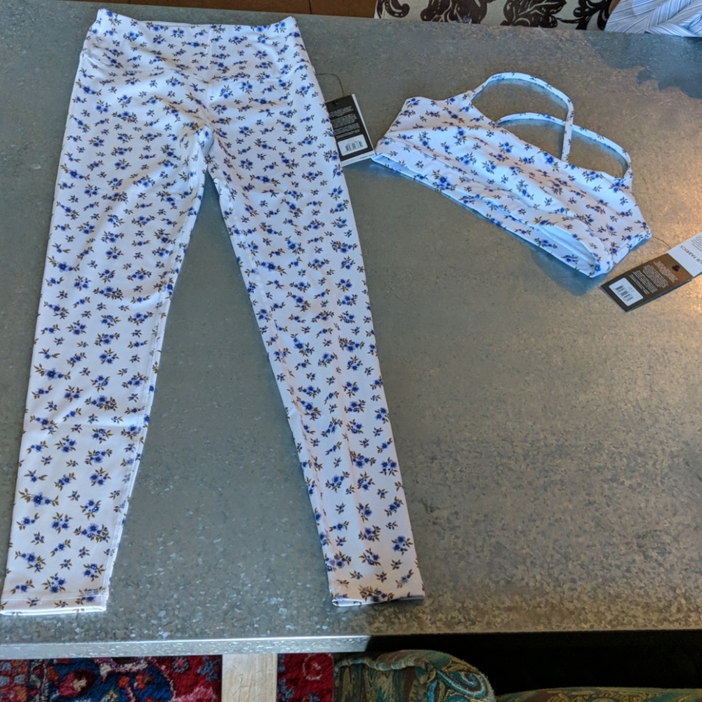 Glyder NWT Set Legging S & Bra L Ditsy Floral